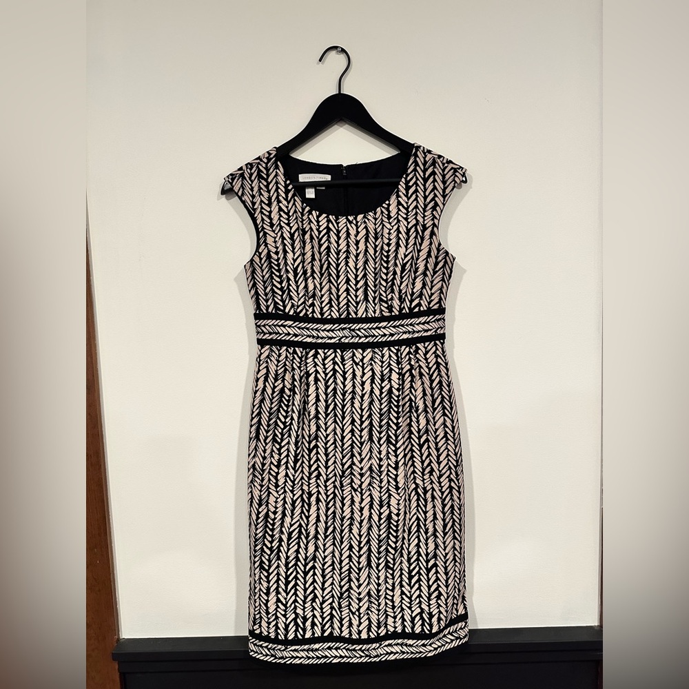 London Times Black and White Chevron Midi Dress